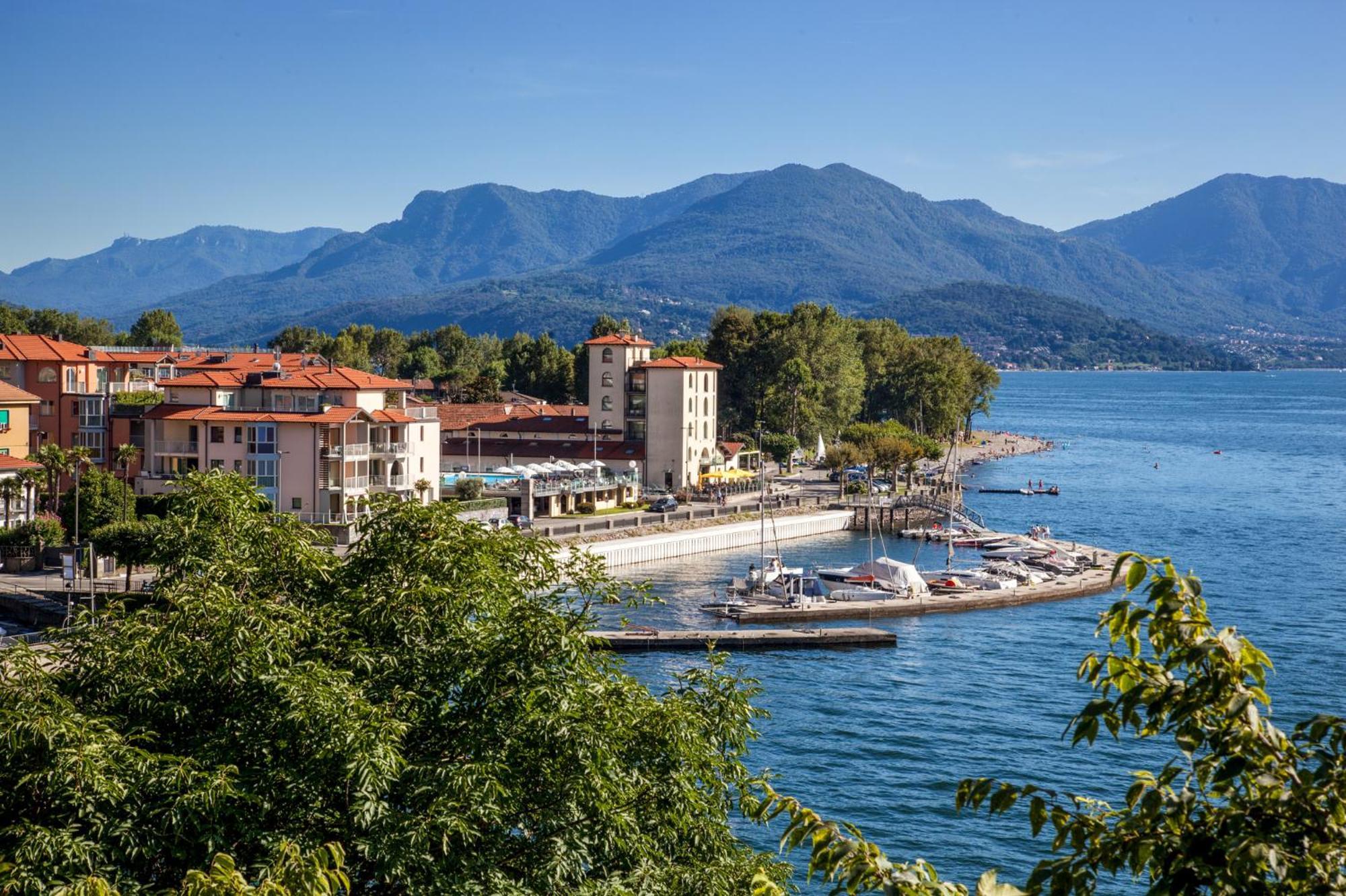 Casa Del Borgo "Aria & Acqua" Sul Lago Maggiore Maccagno Exterior foto